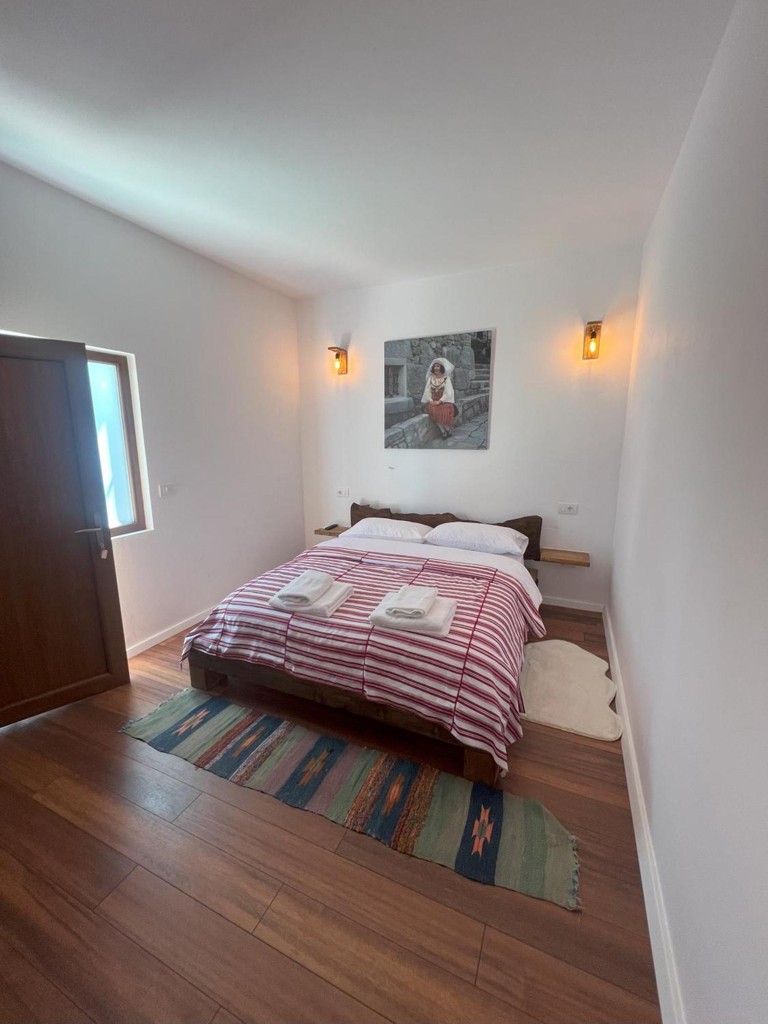 Guesthouse Koleci - Mrizi I Zanave Fishte Bagian luar foto