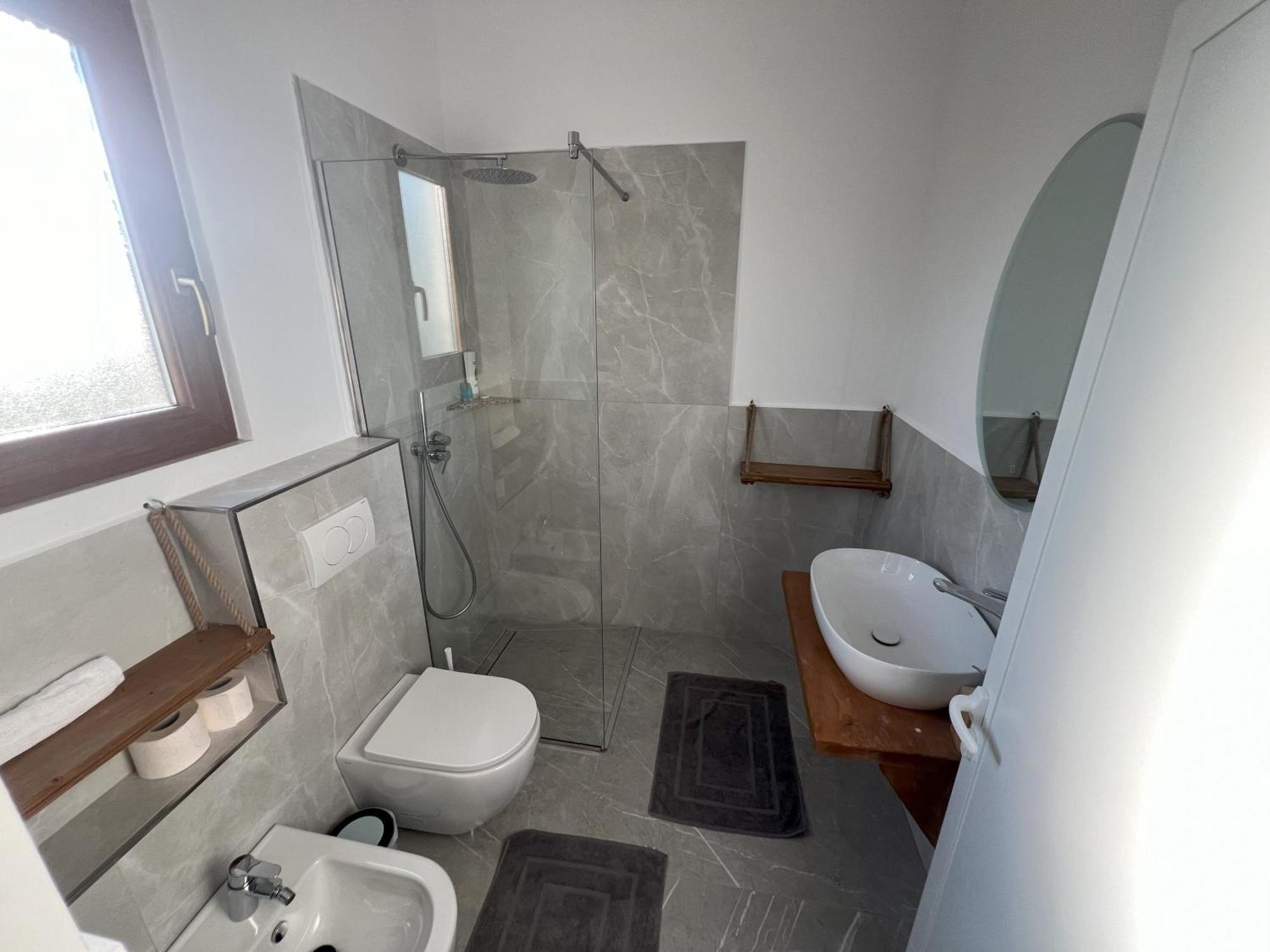 Guesthouse Koleci - Mrizi I Zanave Fishte Bagian luar foto