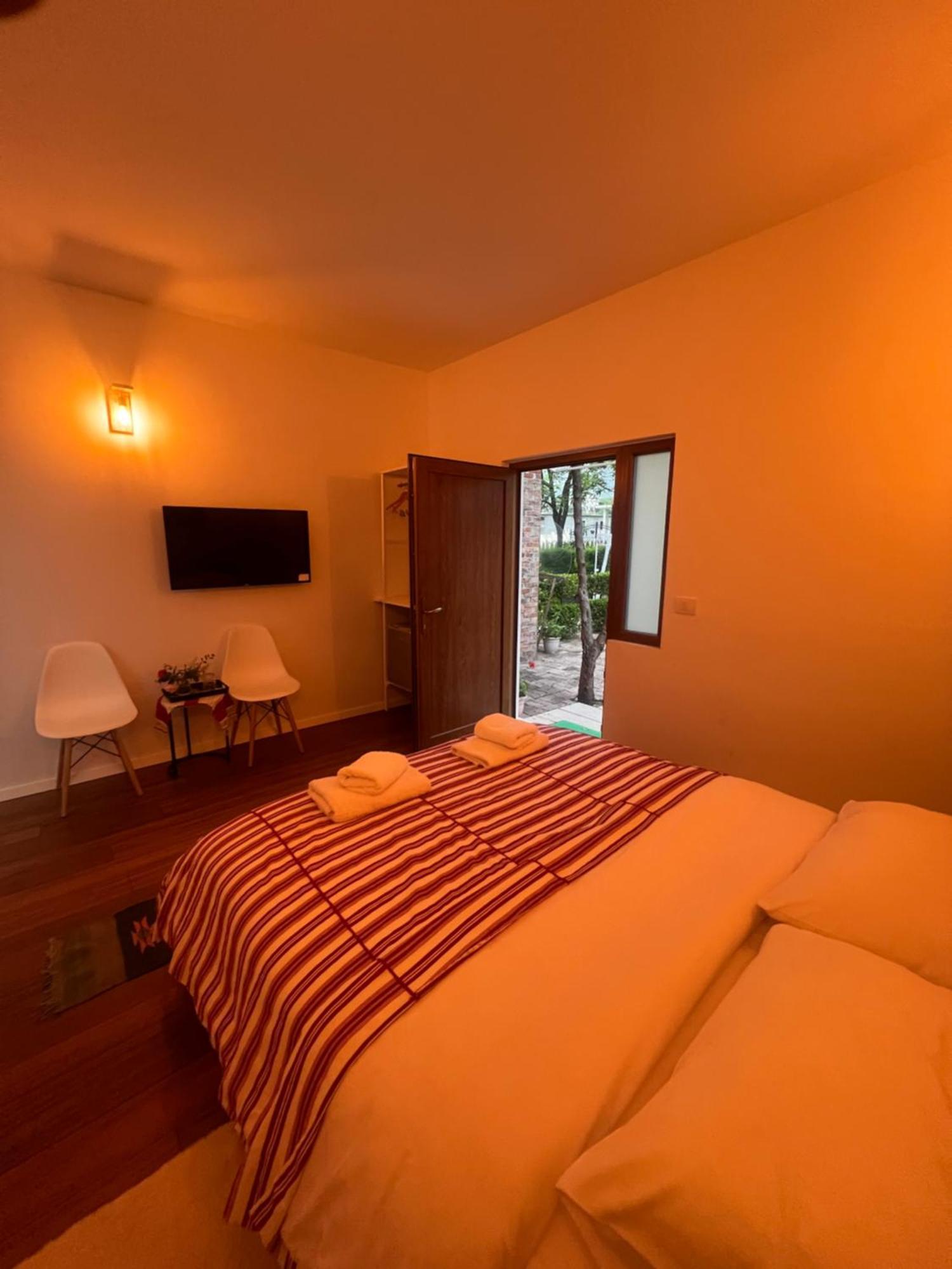Guesthouse Koleci - Mrizi I Zanave Fishte Bagian luar foto
